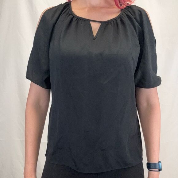 Express Women's Black Cold Shoulder Blouse S SM Small Oversized Lightweight Top - Picture 1 of 13